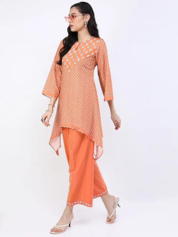  Vishudh Women Terracotta Printed Kurta Sets