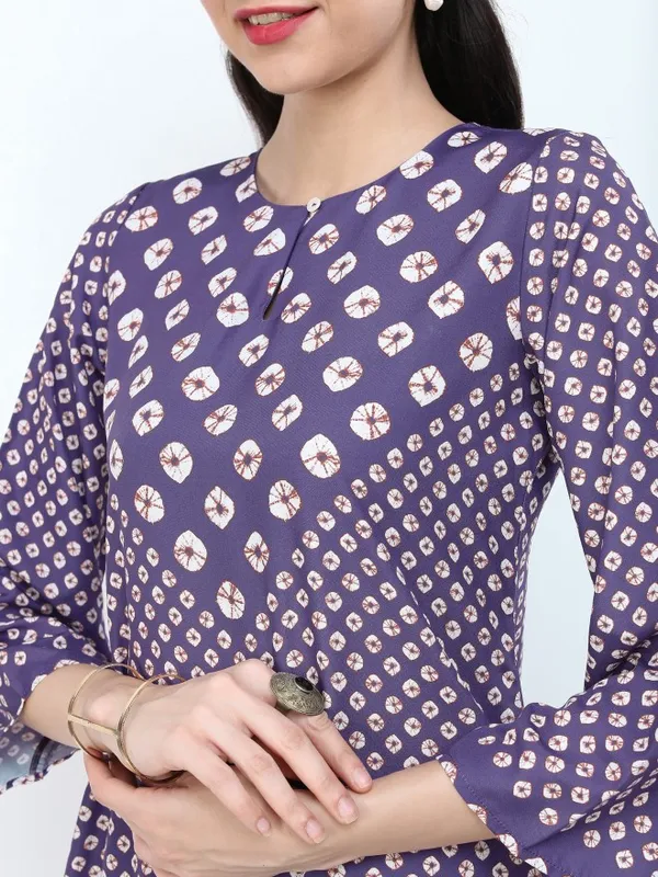  Vishudh Women Purple Printed Kurta Sets