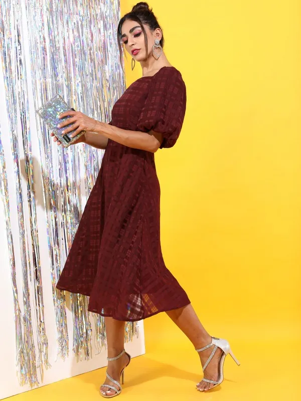  Tokyo Talkies Women Maroon Checked A-Line Dresses