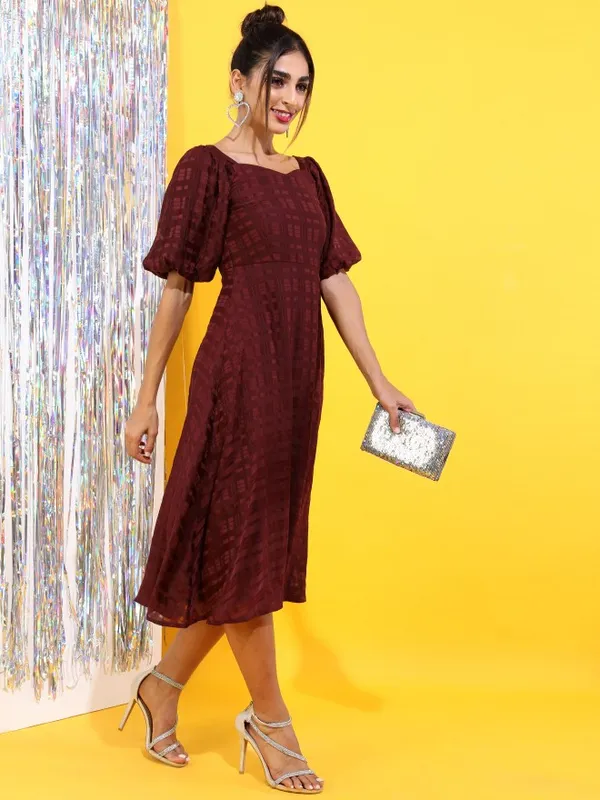  Tokyo Talkies Women Maroon Checked A-Line Dresses