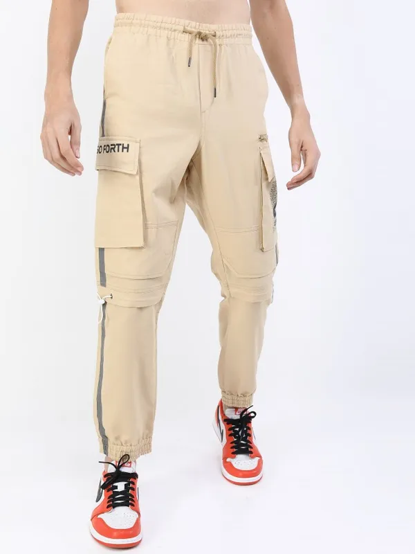  Ketch Men Rose Regular Fit Printed Casual Trousers