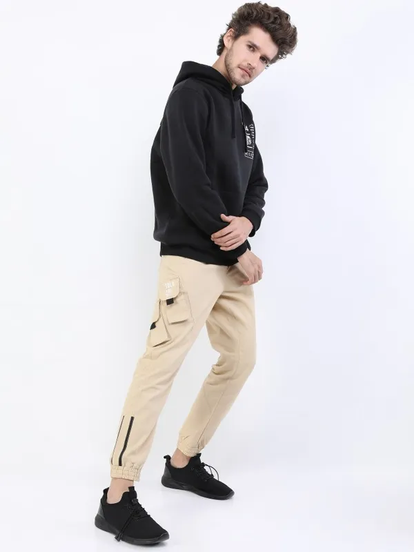  Ketch Men Rose Regular Fit Solid Casual Trousers