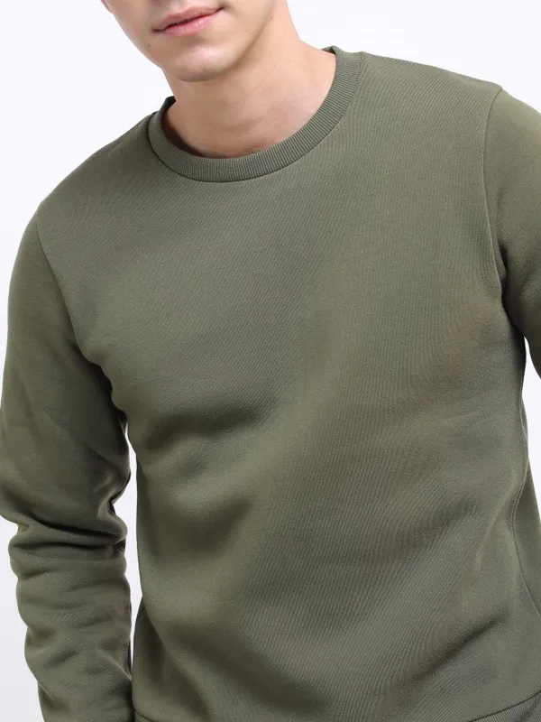  Highlander Men Olive Round Neck Pullover Sweatshirts