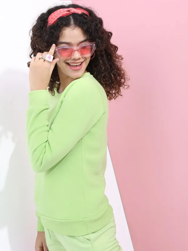  Tokyo Talkies Women Green Solid Pullover Round Neck Sweatshirts