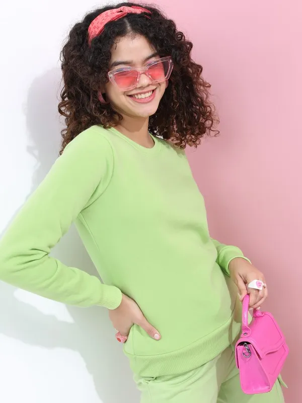  Tokyo Talkies Women Green Solid Pullover Round Neck Sweatshirts