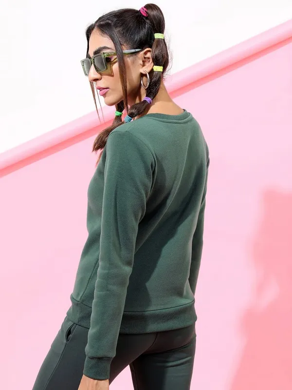  Tokyo Talkies Women Green Solid Pullover Round Neck Sweatshirts