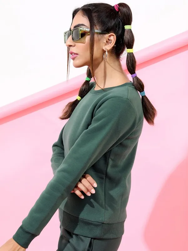  Tokyo Talkies Women Green Solid Pullover Round Neck Sweatshirts