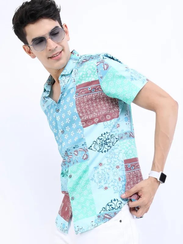 Men Slim Fit Casual Shirt