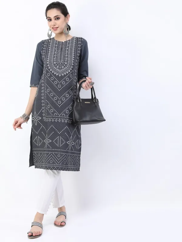  Ketch Women Black Printed Straight Kurtas