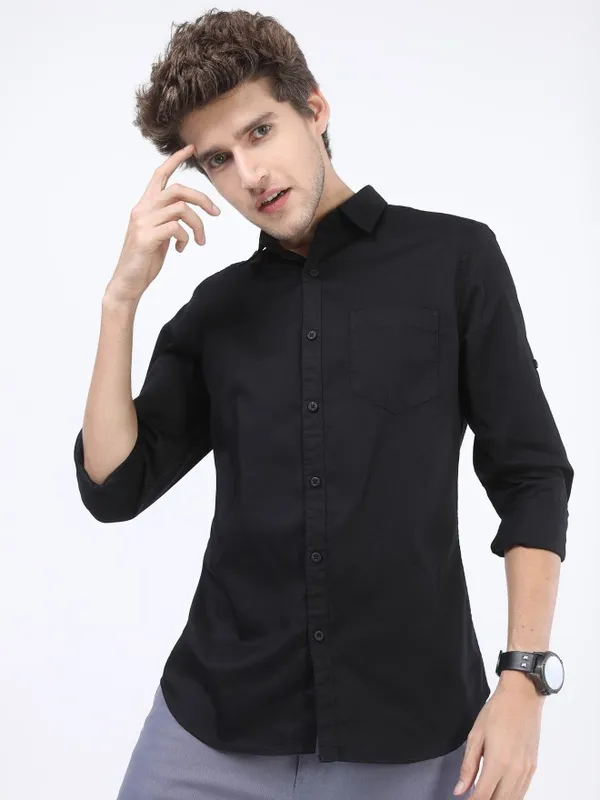 Men Slim Fit Casual Shirt