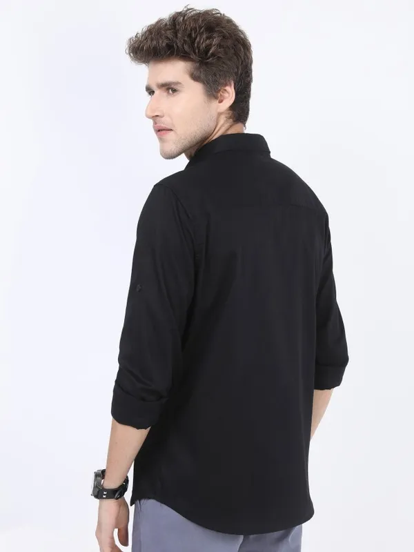 Men Slim Fit Casual Shirt