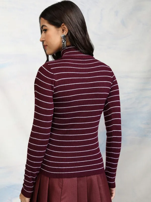  Tokyo Talkies Women Maroon Turtle Neck Sweaters