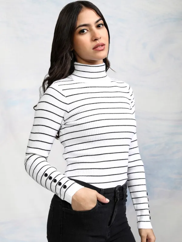  Tokyo Talkies Women White Turtle Neck Sweaters