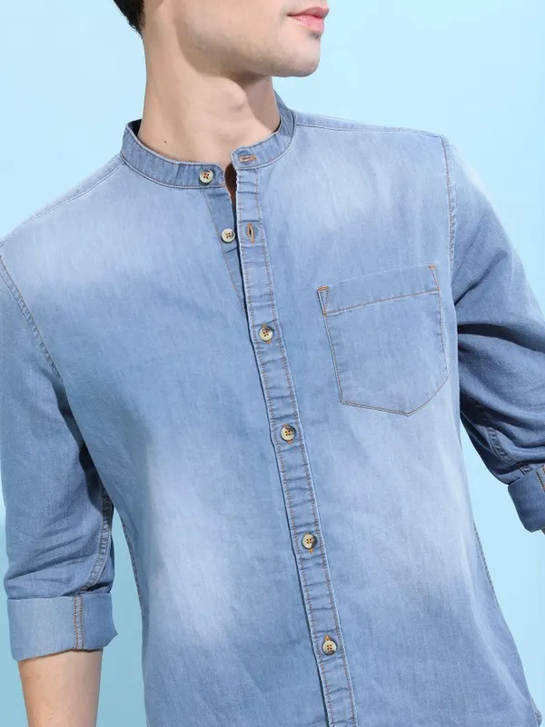  Highlander Men Blue Faded Slim Fit Casual Shirts