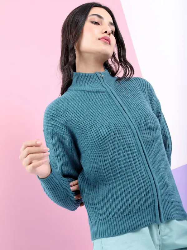  Tokyo Talkies Women Teal Round Neck Sweaters