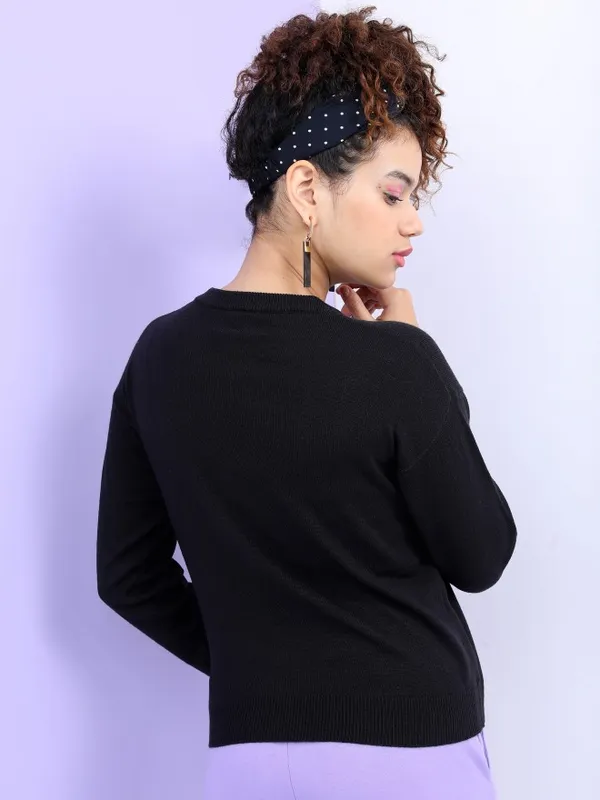  Tokyo Talkies Women Black Round Neck Sweaters