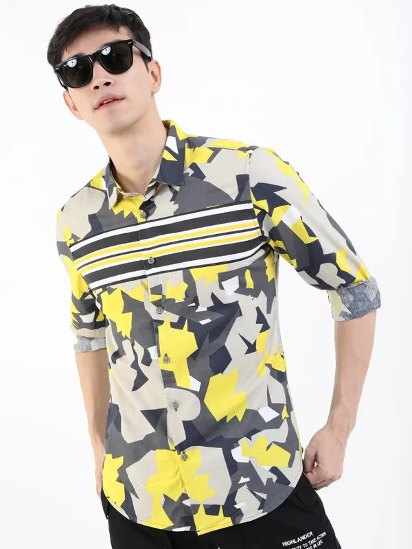 Men Slim Fit Casual Shirt