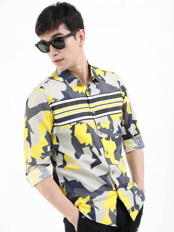 Men Slim Fit Casual Shirt