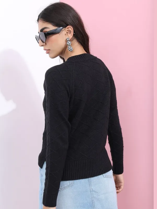  Tokyo Talkies Women Black Round Neck Sweaters