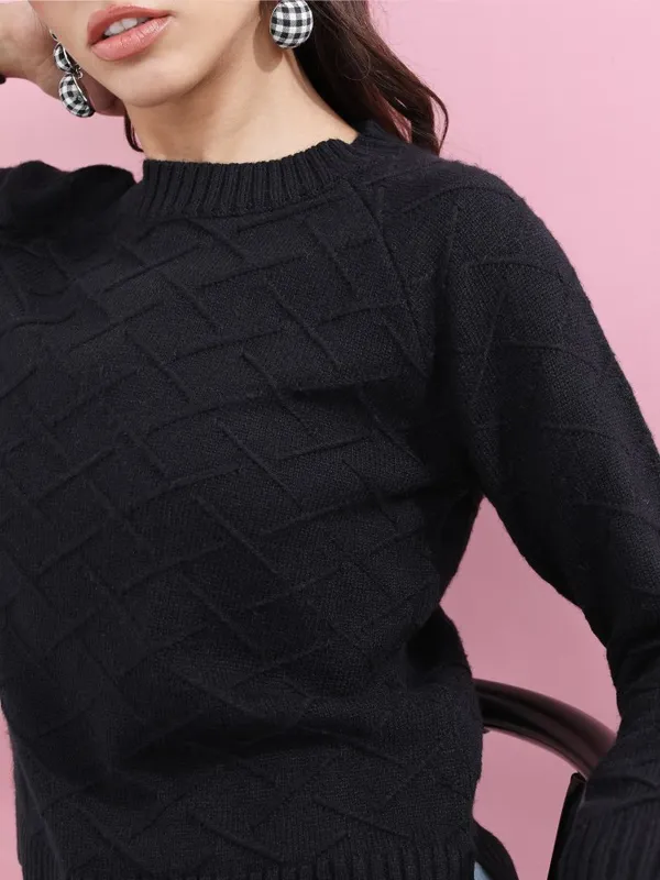 Tokyo Talkies Women Black Round Neck Sweaters