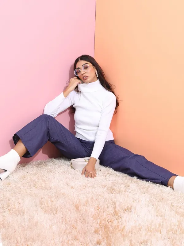  Tokyo Talkies Women White Turtle Neck Sweaters