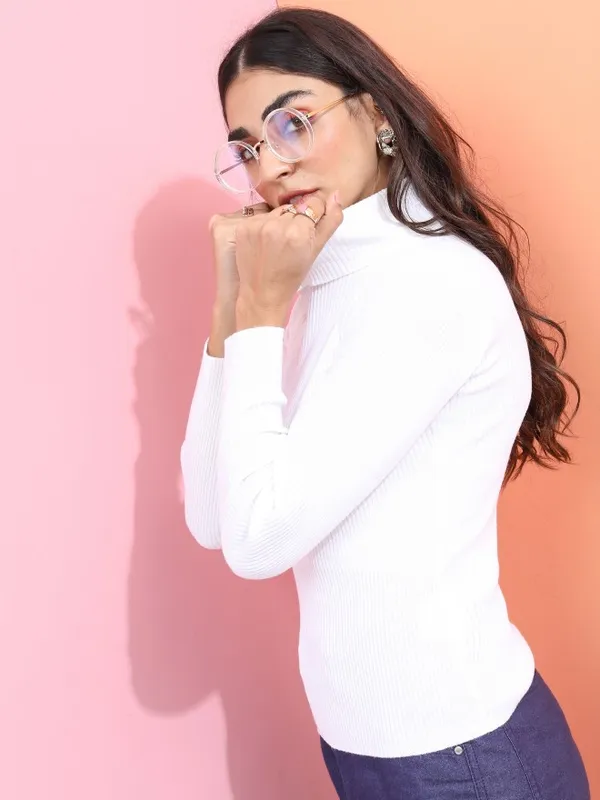  Tokyo Talkies Women White Turtle Neck Sweaters