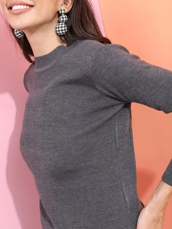  Tokyo Talkies Women Grey Round Neck Sweaters