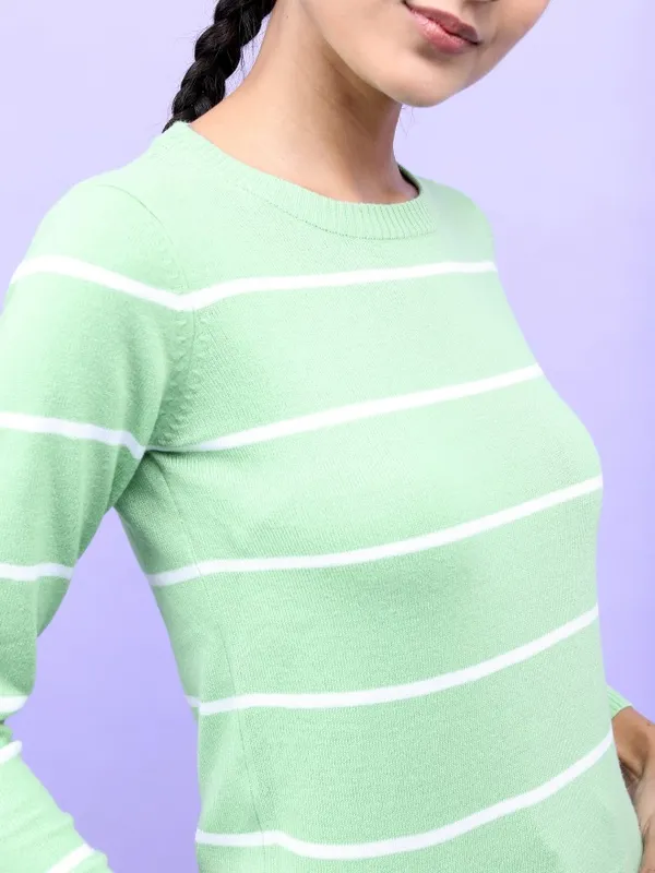  Tokyo Talkies Women Green Round Neck Sweaters