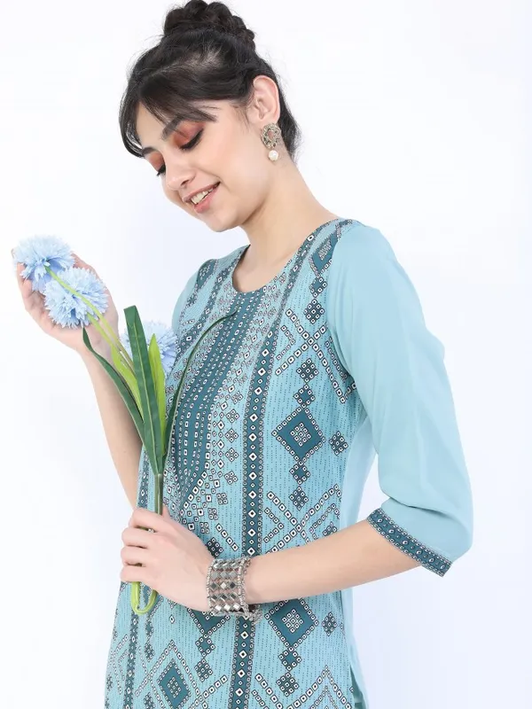  Ketch Women Blue Printed Straight Kurtas
