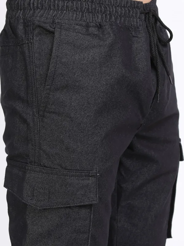  Highlander Men Grey Regular Fit Solid Casual Trousers