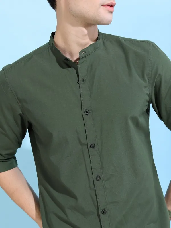  Ketch Men Green Solid Slim Fit Casual Shirts
