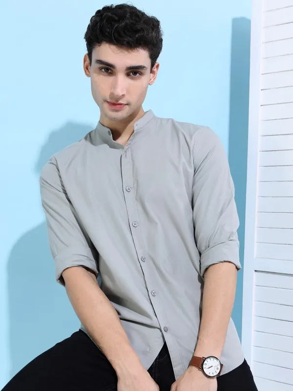  Ketch Men Grey Solid Slim Fit Casual Shirts