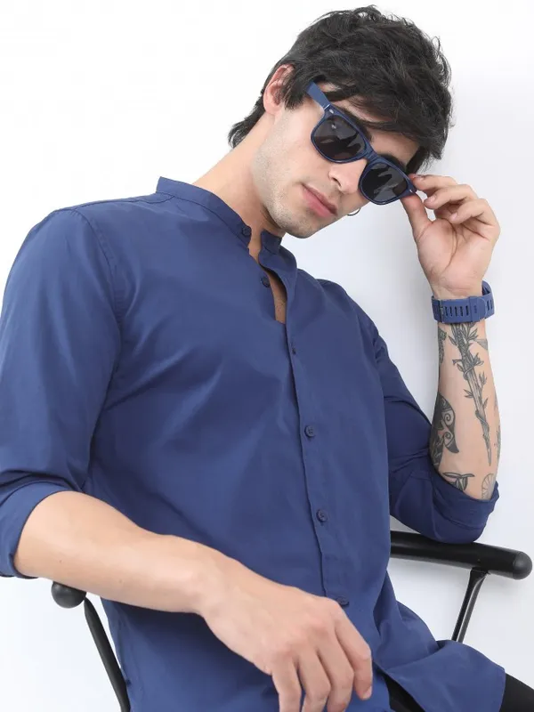 Ketch Men Blue Solid Slim Fit Casual Shirts