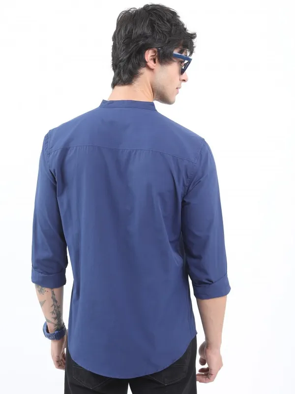  Ketch Men Blue Solid Slim Fit Casual Shirts