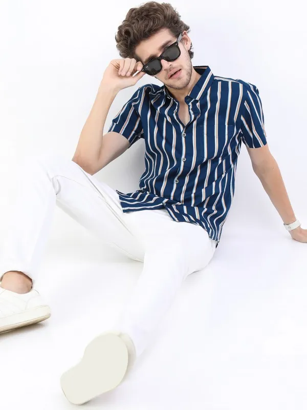 Highlander Men Navy Blue Striped Slim Fit Casual Shirt