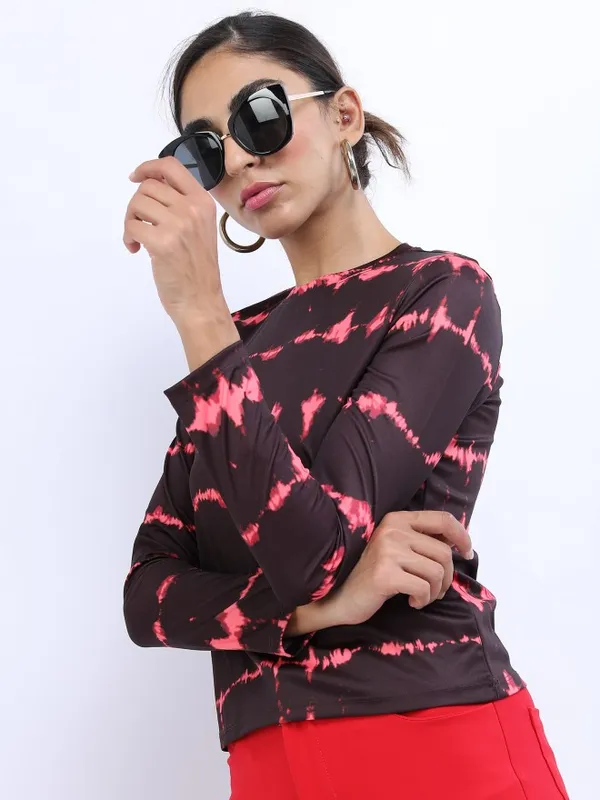  Tokyo Talkies Women Maroon Printed Regular Tops
