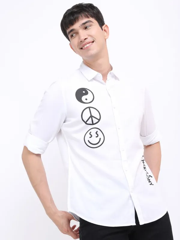  Ketch Men White Printed Slim Fit Casual Shirts