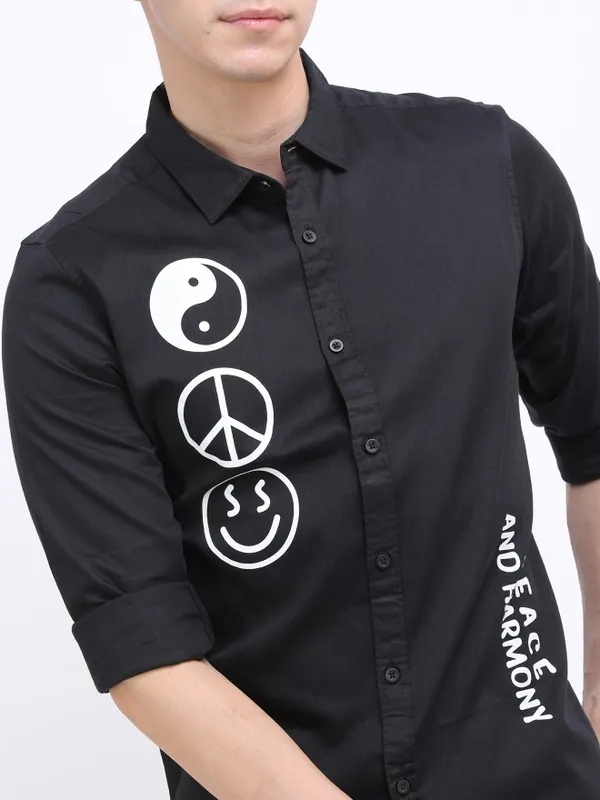  Ketch Men Black Printed Slim Fit Casual Shirts