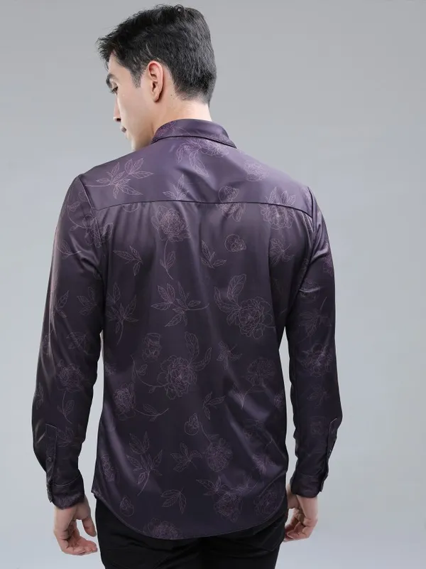  Highlander Men Purple Printed Slim Fit Casual Shirts