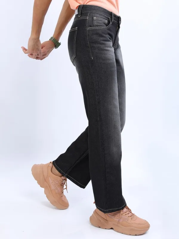  Tokyo Talkies Women Grey Straight Fit Clean Look Jeans
