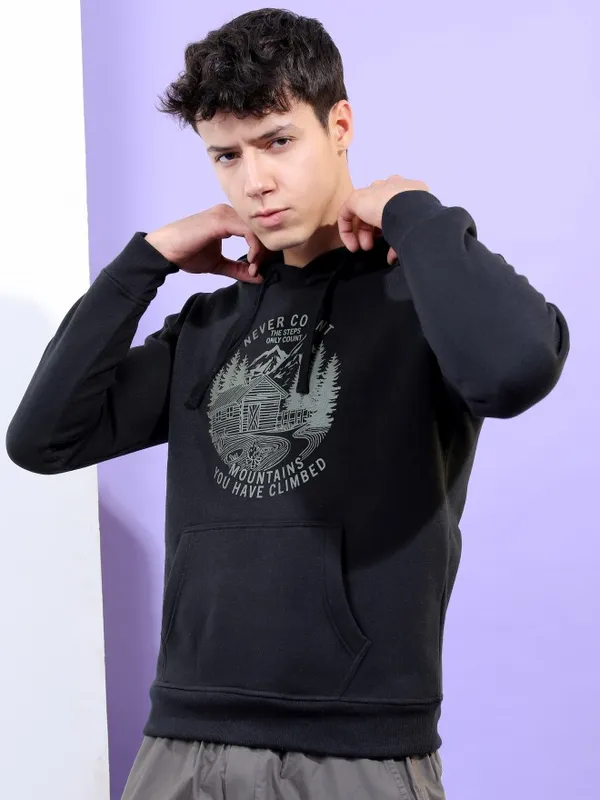  Highlander Men Black Hood Pullover Sweatshirts
