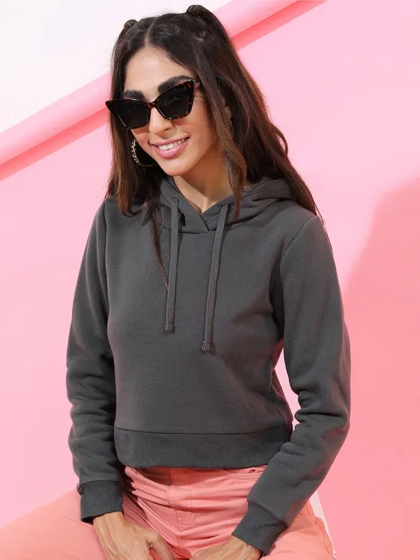  Tokyo Talkies Women Charcoal Solid Pullover Hood Sweatshirts