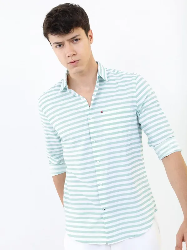 Men Slim Fit Casual Shirt