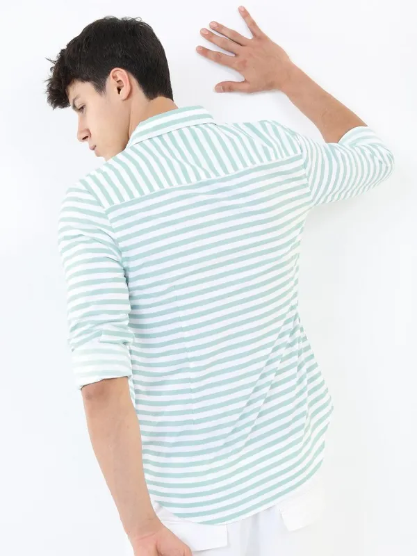 Men Slim Fit Casual Shirt