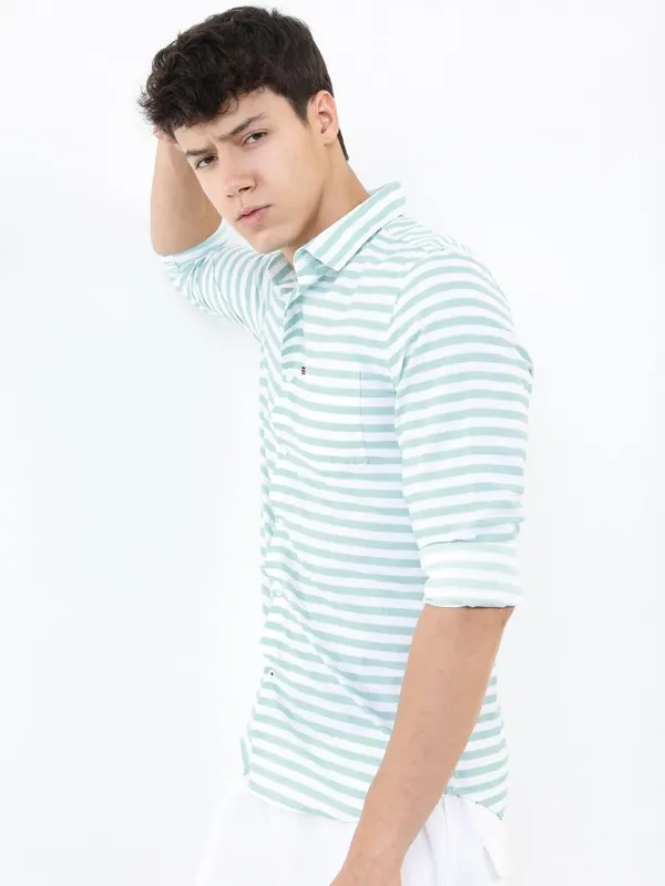 Men Slim Fit Casual Shirt