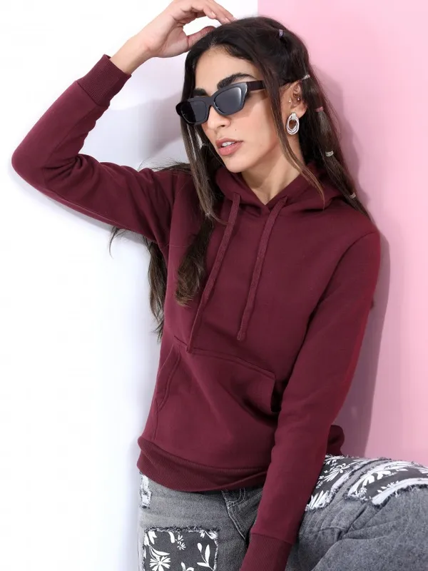  Tokyo Talkies Women Burgundy Solid Pullover Hood Sweatshirts