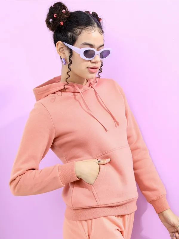  Tokyo Talkies Women Peach Solid Pullover Hood Sweatshirts