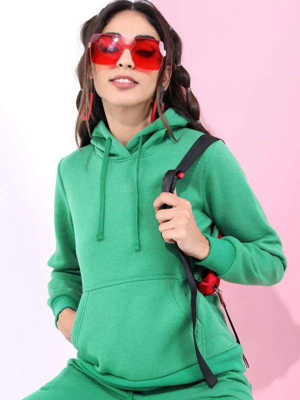  Tokyo Talkies Women Green Solid Pullover Hood Sweatshirts