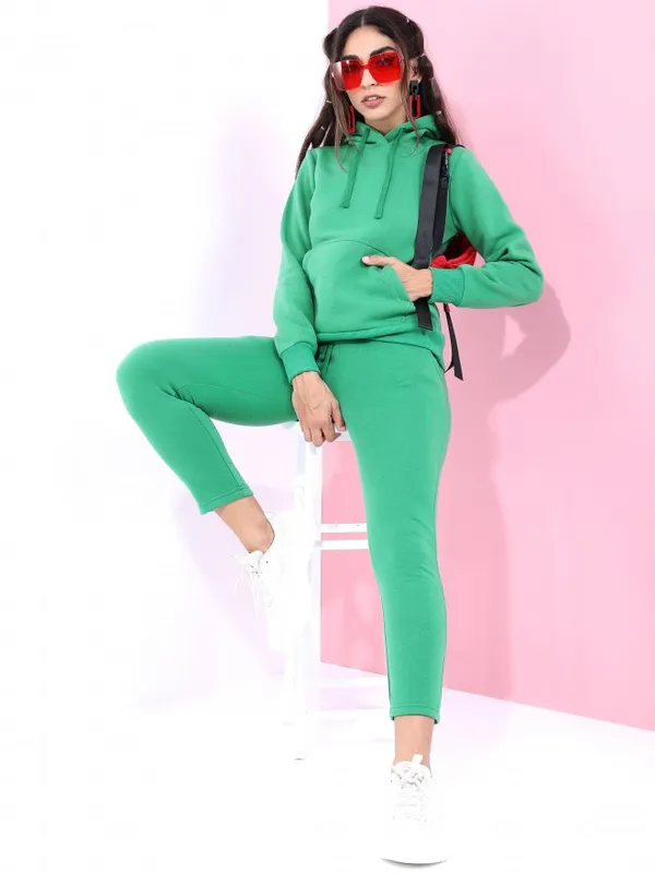  Tokyo Talkies Women Green Solid Pullover Hood Sweatshirts
