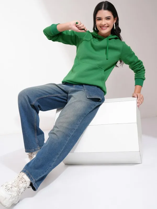  Tokyo Talkies Women Green Solid Pullover Hood Sweatshirts